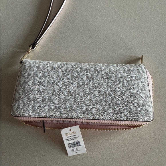 Michael Kors MICHAEL Michael Kors Jet Set Travel Continental Wallet Wristlet - Picture 6 of 11